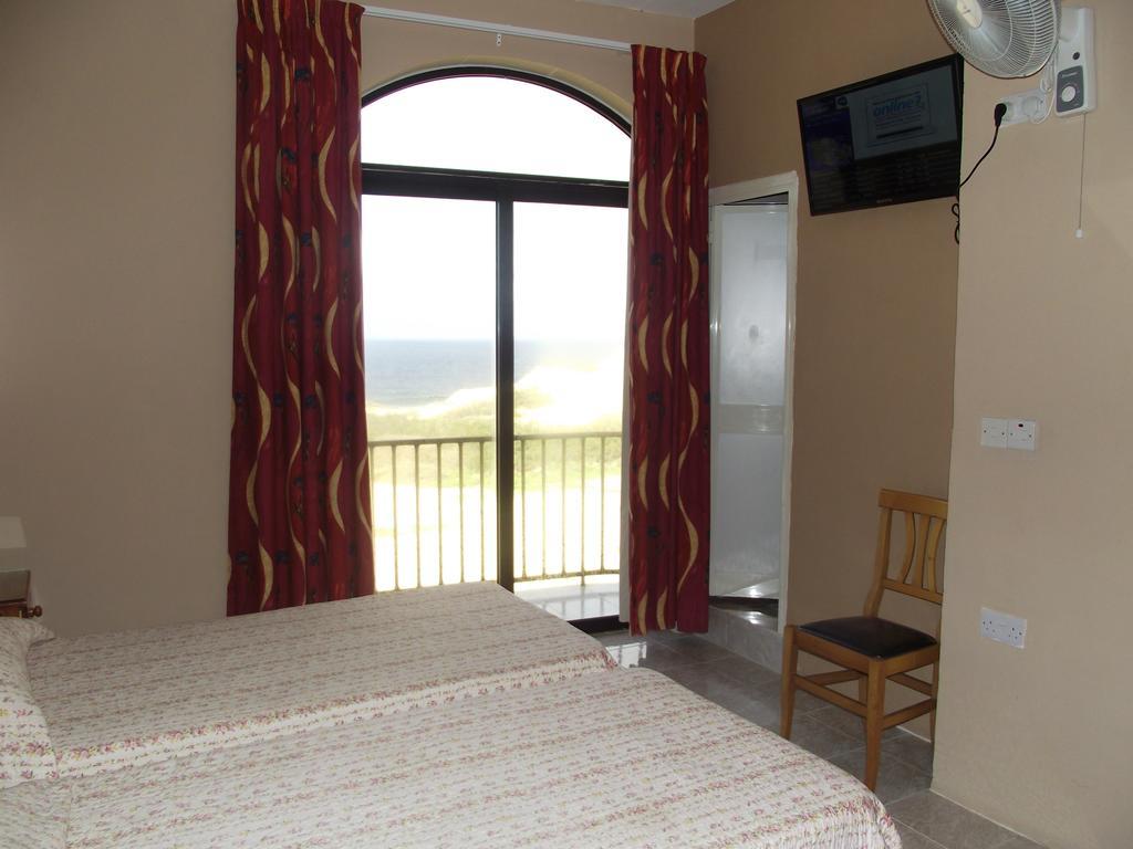 Sunset Seaview Accommodation Marsalforn Exterior photo